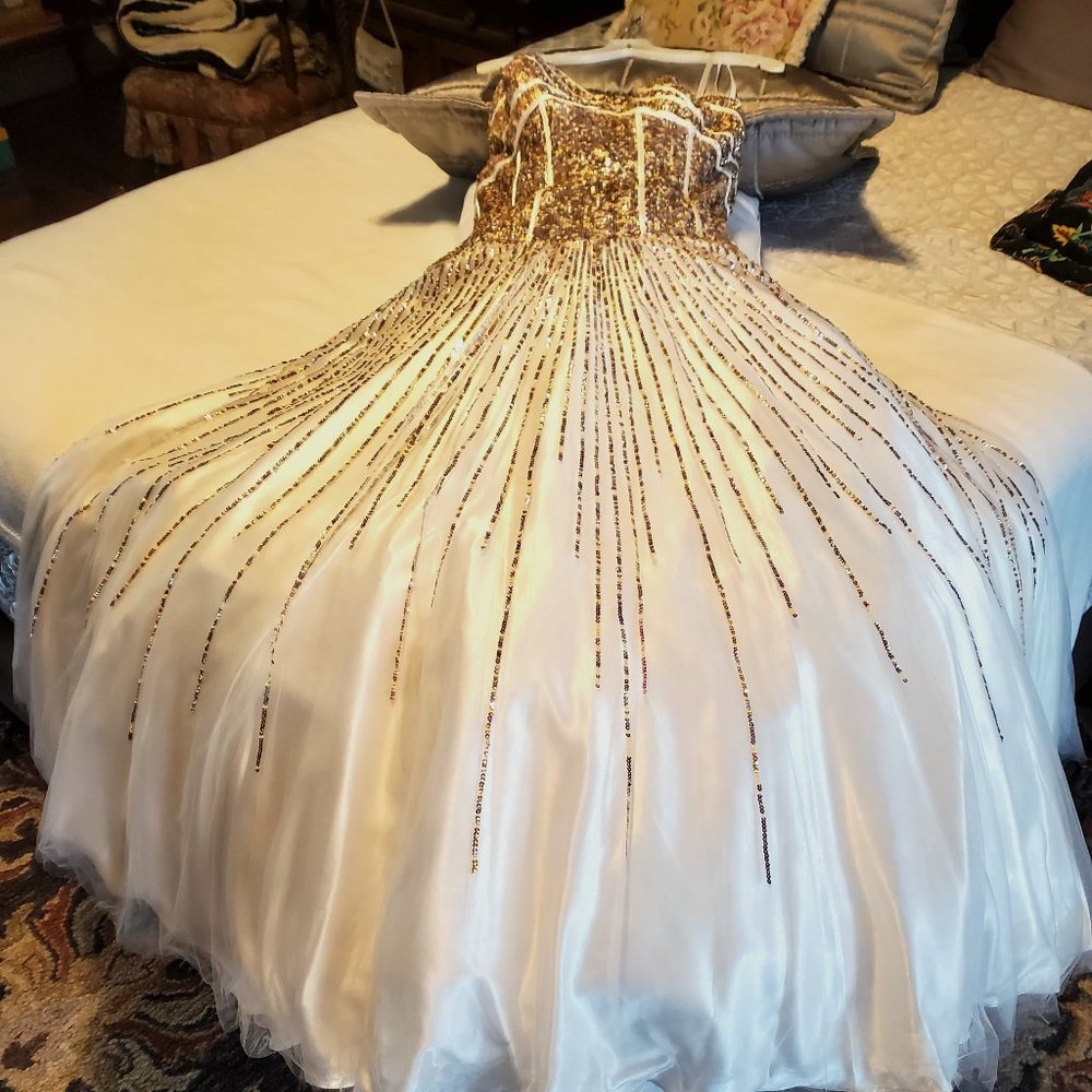 Homecoming gown